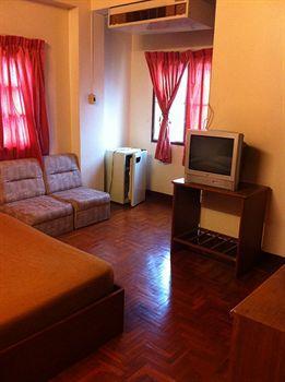 צ'יאנג מאי Kong Court Guest House מראה חיצוני תמונה